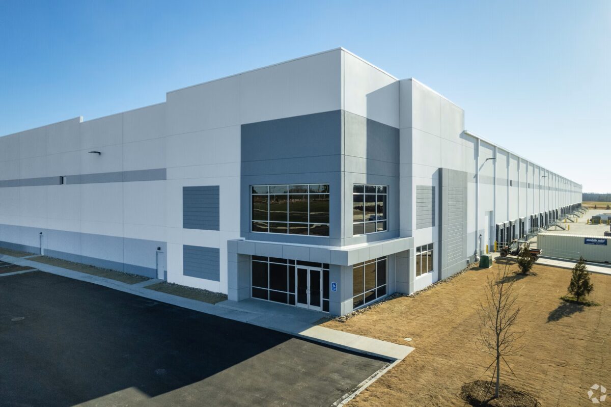 Cherokee Commerce Center